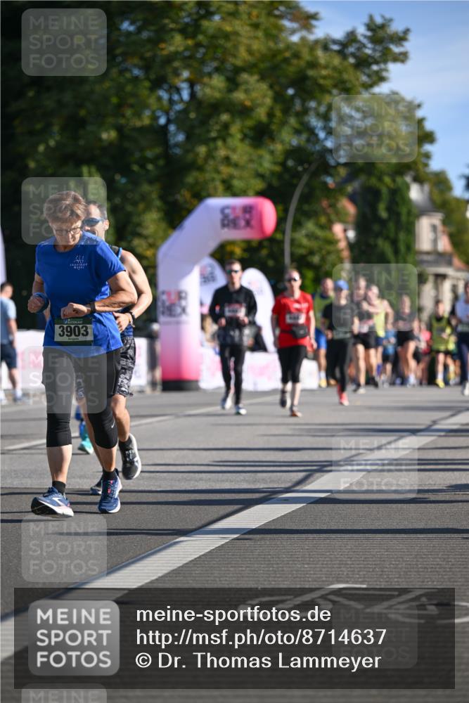 07.09.2025 - BARMER Alsterlauf Dr. Thomas Lammeyer http://msf.ph/oto/8714637 07.09.2025 09:48:24 Laufen 222, 3903 meine-sportfotos.de