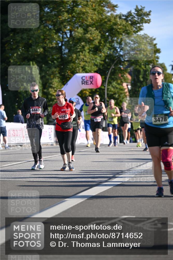 07.09.2025 - BARMER Alsterlauf Dr. Thomas Lammeyer http://msf.ph/oto/8714652 07.09.2025 09:48:27 Laufen 4443, 4442, 738, 2580, 4109, 3478 meine-sportfotos.de