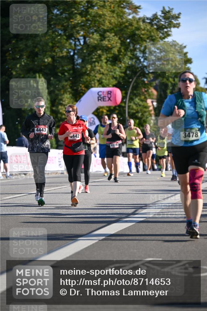 07.09.2025 - BARMER Alsterlauf Dr. Thomas Lammeyer http://msf.ph/oto/8714653 07.09.2025 09:48:27 Laufen 4443, 4442, 4109, 3478 meine-sportfotos.de