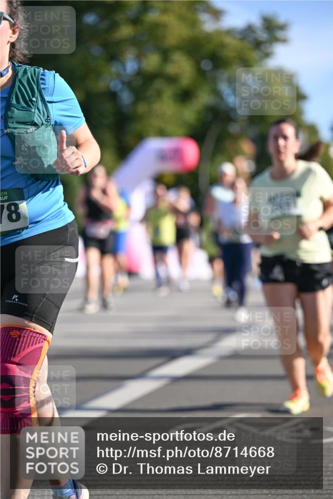 07.09.2025 - BARMER Alsterlauf Dr. Thomas Lammeyer http://msf.ph/oto/8714668 07.09.2025 09:48:30 Laufen 78 meine-sportfotos.de