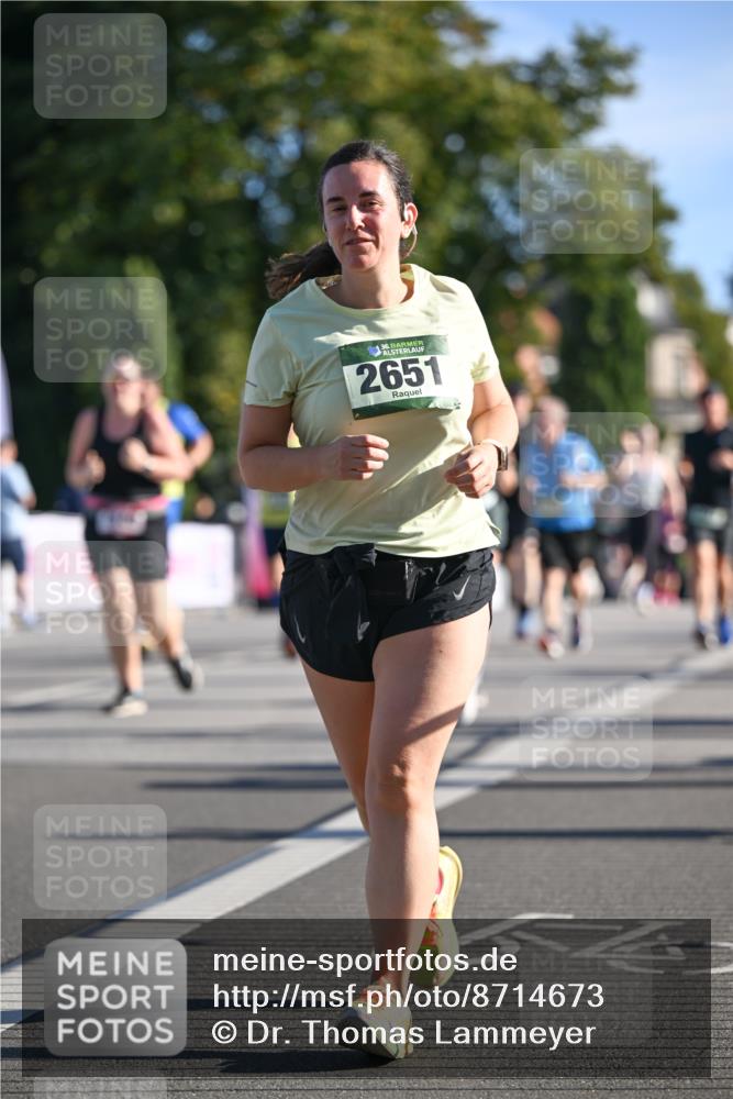 07.09.2025 - BARMER Alsterlauf Dr. Thomas Lammeyer http://msf.ph/oto/8714673 07.09.2025 09:48:31 Laufen 36, 2651 meine-sportfotos.de
