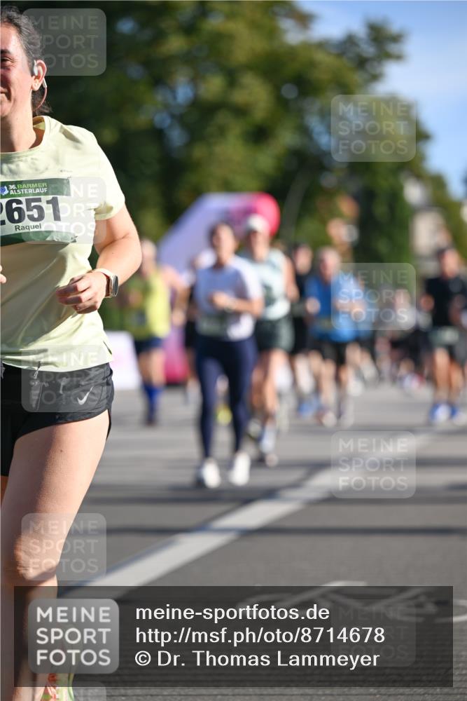 07.09.2025 - BARMER Alsterlauf Dr. Thomas Lammeyer http://msf.ph/oto/8714678 07.09.2025 09:48:31 Laufen 36, 2651 meine-sportfotos.de