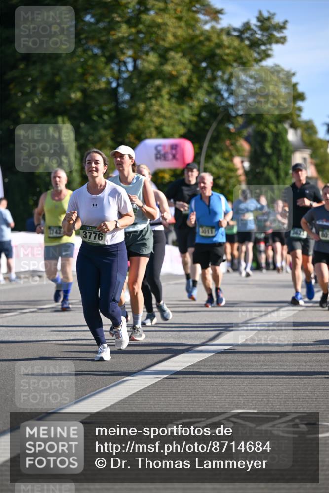 07.09.2025 - BARMER Alsterlauf Dr. Thomas Lammeyer http://msf.ph/oto/8714684 07.09.2025 09:48:32 Laufen 1742, 3776, 3621 meine-sportfotos.de