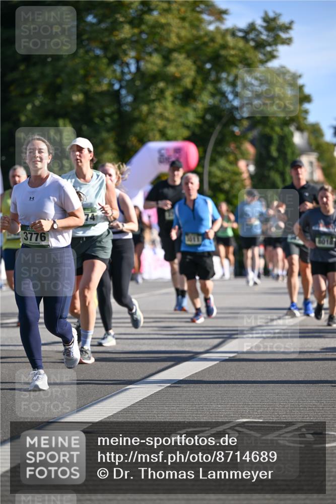 07.09.2025 - BARMER Alsterlauf Dr. Thomas Lammeyer http://msf.ph/oto/8714689 07.09.2025 09:48:33 Laufen 3776, 8018 meine-sportfotos.de