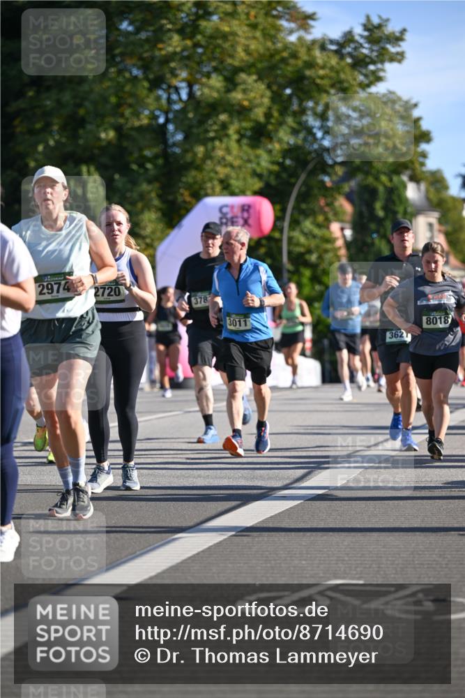 07.09.2025 - BARMER Alsterlauf Dr. Thomas Lammeyer http://msf.ph/oto/8714690 07.09.2025 09:48:34 Laufen 2974, 2720, 378, 3011, 362, 8018 meine-sportfotos.de