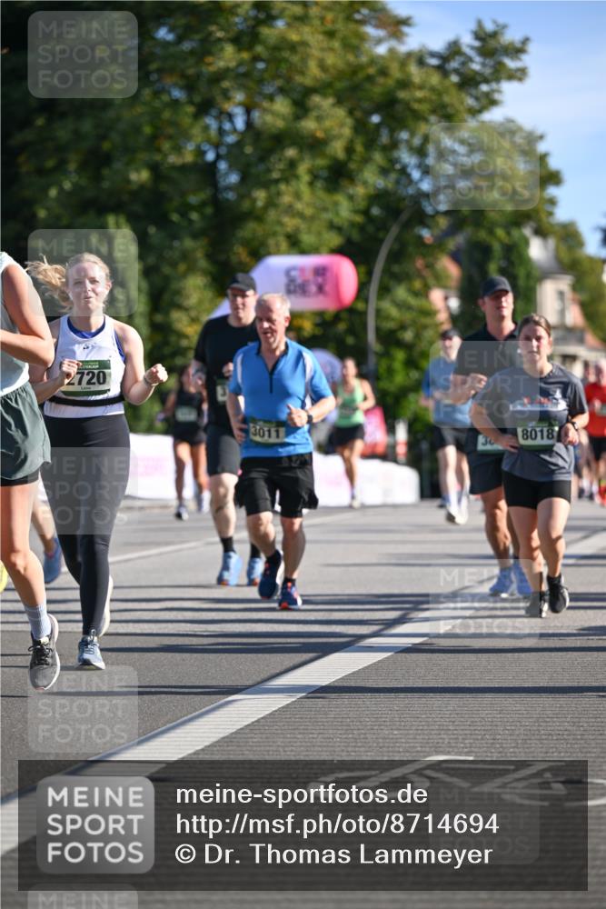 07.09.2025 - BARMER Alsterlauf Dr. Thomas Lammeyer http://msf.ph/oto/8714694 07.09.2025 09:48:34 Laufen 2720, 3011, 8018 meine-sportfotos.de