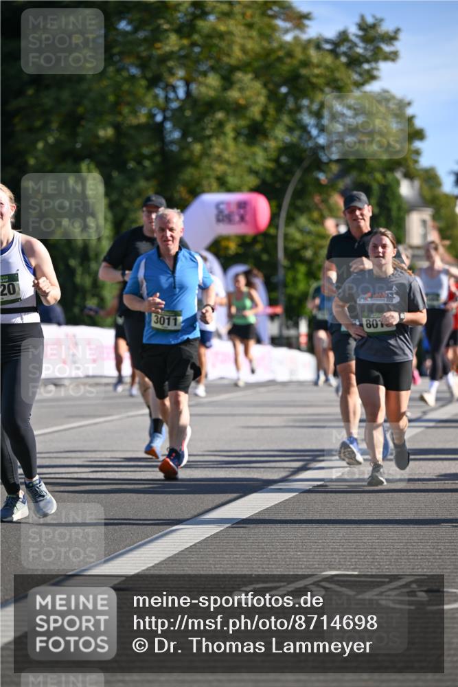 07.09.2025 - BARMER Alsterlauf Dr. Thomas Lammeyer http://msf.ph/oto/8714698 07.09.2025 09:48:35 Laufen 20, 3011, 801 meine-sportfotos.de