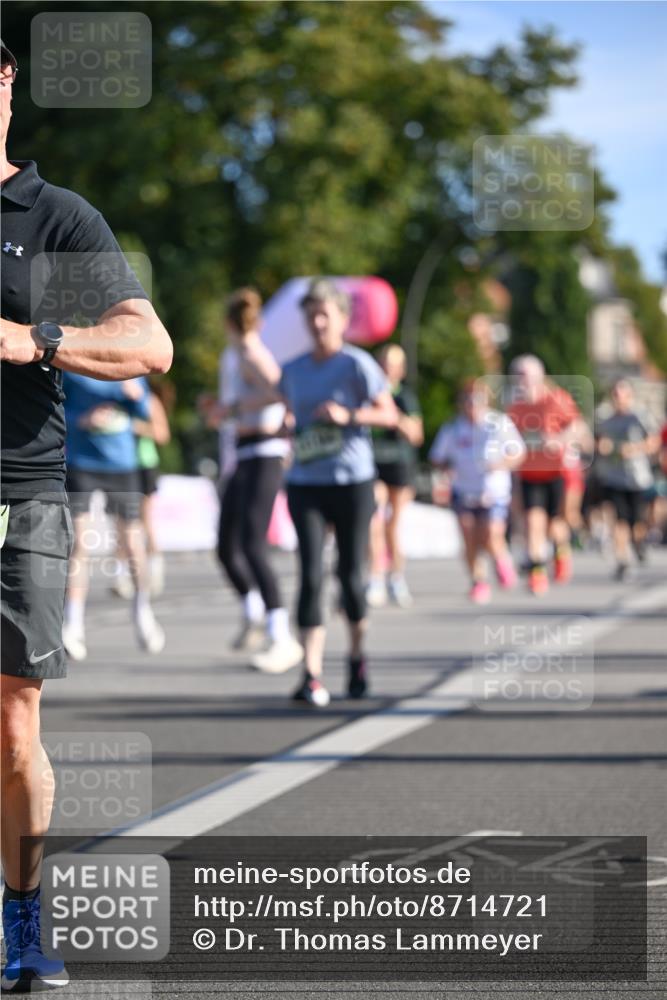 07.09.2025 - BARMER Alsterlauf Dr. Thomas Lammeyer http://msf.ph/oto/8714721 07.09.2025 09:48:38 Laufen  meine-sportfotos.de