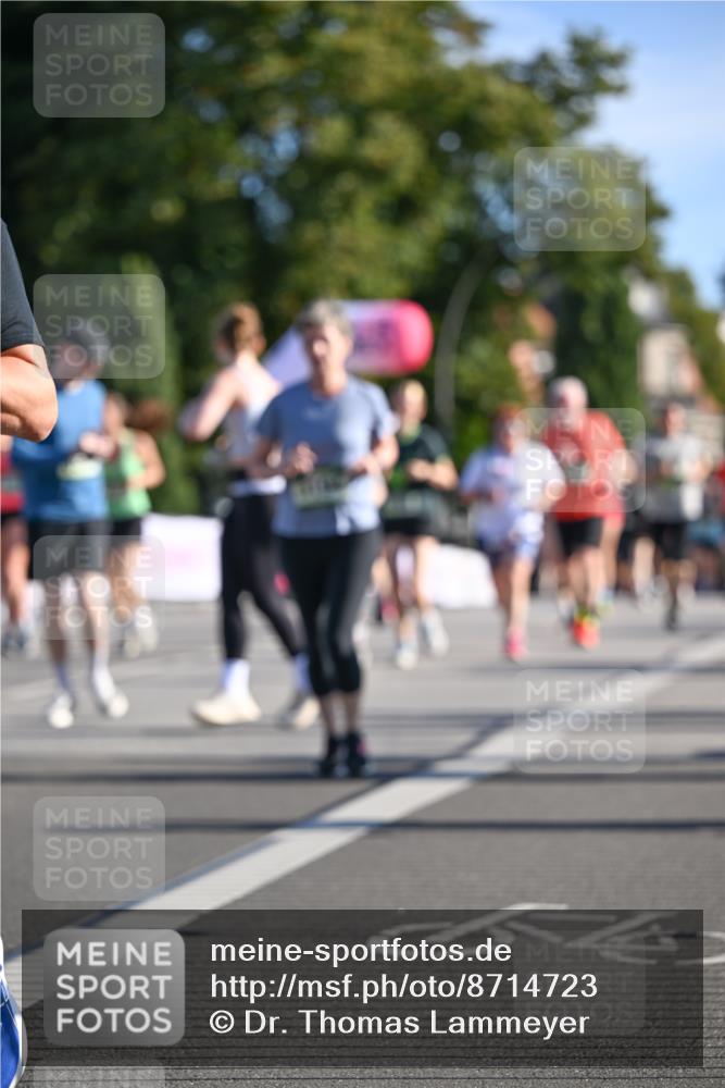 07.09.2025 - BARMER Alsterlauf Dr. Thomas Lammeyer http://msf.ph/oto/8714723 07.09.2025 09:48:39 Laufen  meine-sportfotos.de