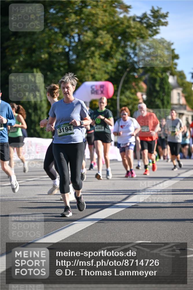 07.09.2025 - BARMER Alsterlauf Dr. Thomas Lammeyer http://msf.ph/oto/8714726 07.09.2025 09:48:39 Laufen 3194 meine-sportfotos.de