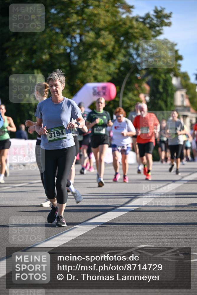 07.09.2025 - BARMER Alsterlauf Dr. Thomas Lammeyer http://msf.ph/oto/8714729 07.09.2025 09:48:40 Laufen 3194 meine-sportfotos.de