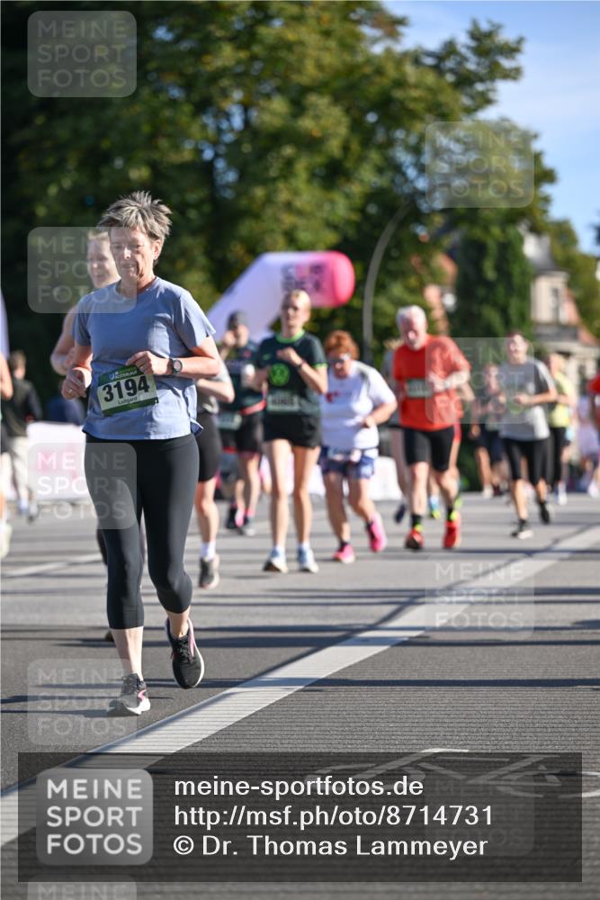 07.09.2025 - BARMER Alsterlauf Dr. Thomas Lammeyer http://msf.ph/oto/8714731 07.09.2025 09:48:40 Laufen 3194 meine-sportfotos.de