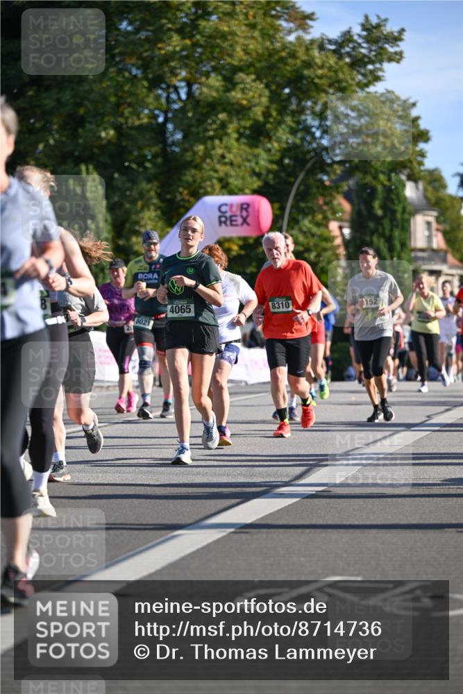 07.09.2025 - BARMER Alsterlauf Dr. Thomas Lammeyer http://msf.ph/oto/8714736 07.09.2025 09:48:41 Laufen 8021, 4065, 8310, 152 meine-sportfotos.de