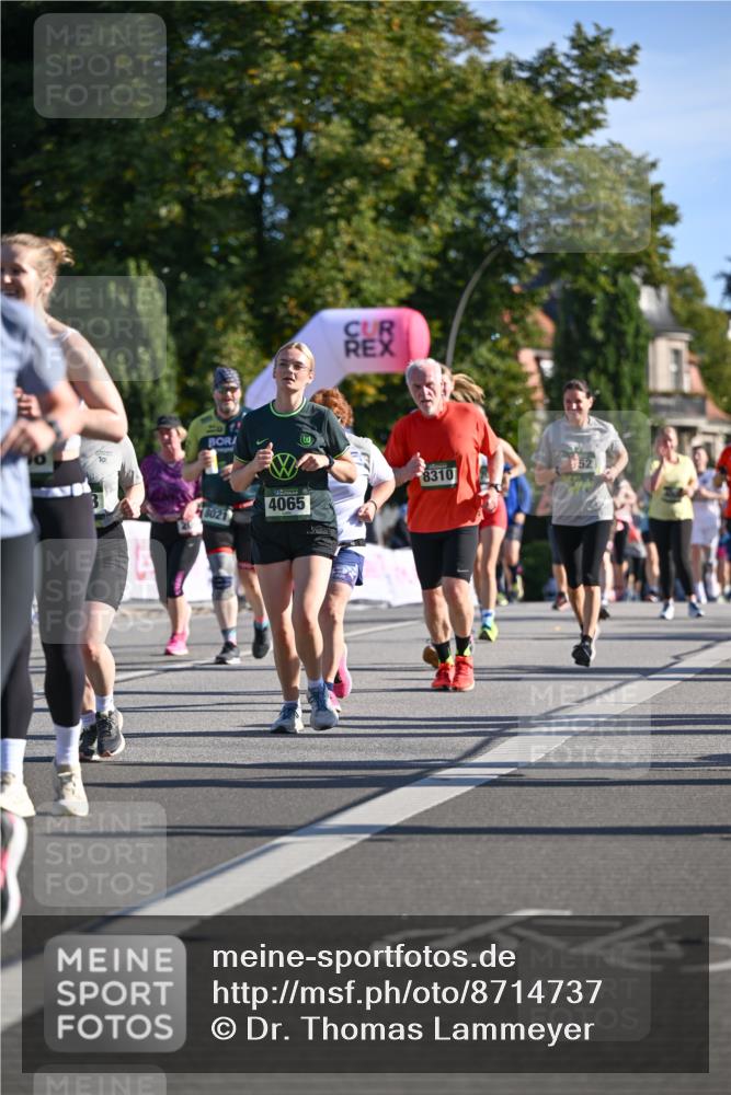 07.09.2025 - BARMER Alsterlauf Dr. Thomas Lammeyer http://msf.ph/oto/8714737 07.09.2025 09:48:41 Laufen 8021, 4065, 552, 8310 meine-sportfotos.de