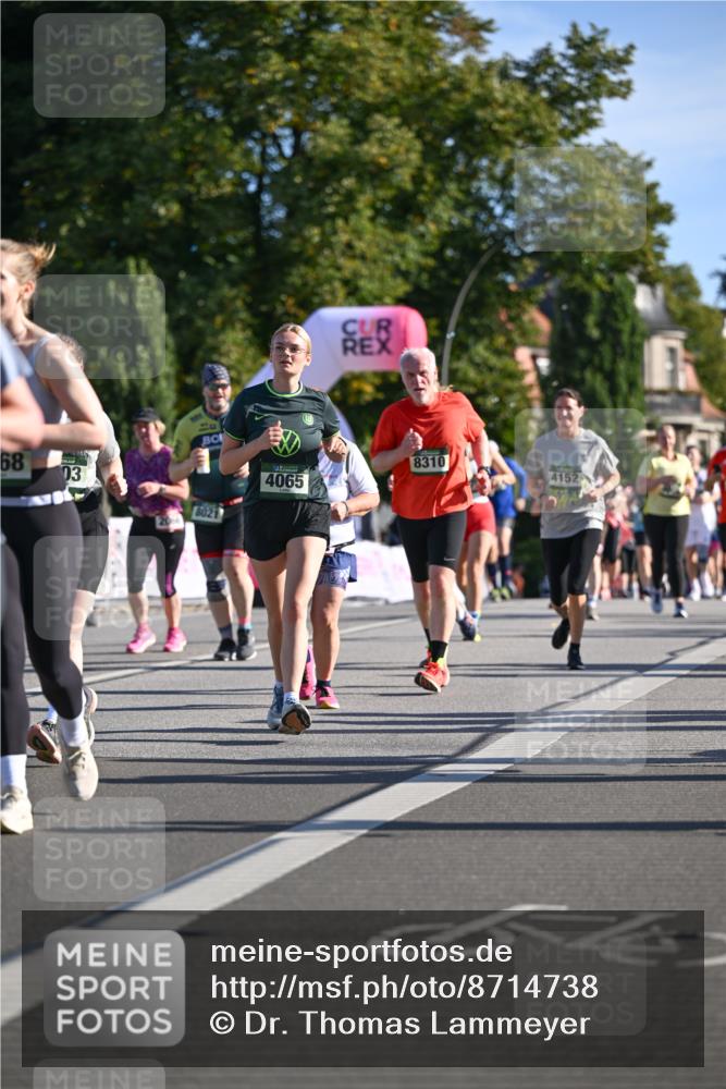 07.09.2025 - BARMER Alsterlauf Dr. Thomas Lammeyer http://msf.ph/oto/8714738 07.09.2025 09:48:41 Laufen 68, 03, 8310, 4152, 4065, 8021, 2066 meine-sportfotos.de