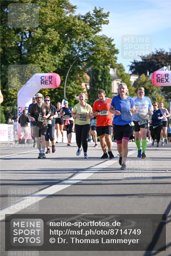 07.09.2025 - BARMER Alsterlauf Dr. Thomas Lammeyer http://msf.ph/oto/8714749 07.09.2025 09:48:45 Laufen 5832, 4009, 388, 5290, 4818 meine-sportfotos.de