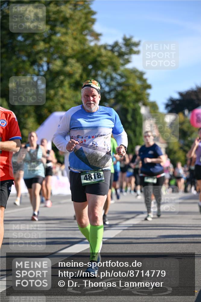 07.09.2025 - BARMER Alsterlauf Dr. Thomas Lammeyer http://msf.ph/oto/8714779 07.09.2025 09:48:51 Laufen 4818 meine-sportfotos.de