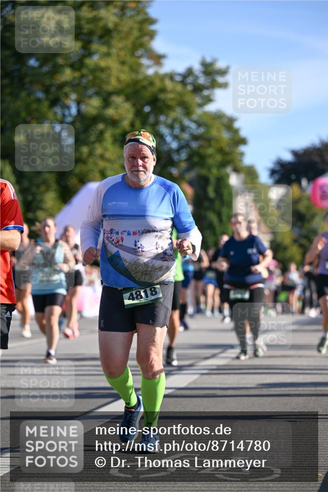 07.09.2025 - BARMER Alsterlauf Dr. Thomas Lammeyer http://msf.ph/oto/8714780 07.09.2025 09:48:51 Laufen 4818 meine-sportfotos.de