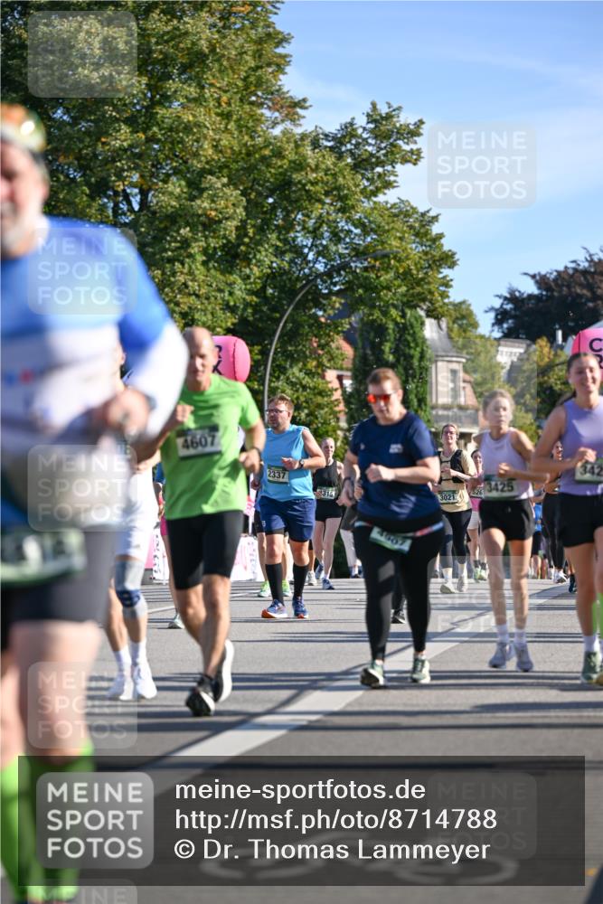 07.09.2025 - BARMER Alsterlauf Dr. Thomas Lammeyer http://msf.ph/oto/8714788 07.09.2025 09:48:52 Laufen 4607, 2337, 315, 4907, 342, 3021, 526, 3425, 54 meine-sportfotos.de