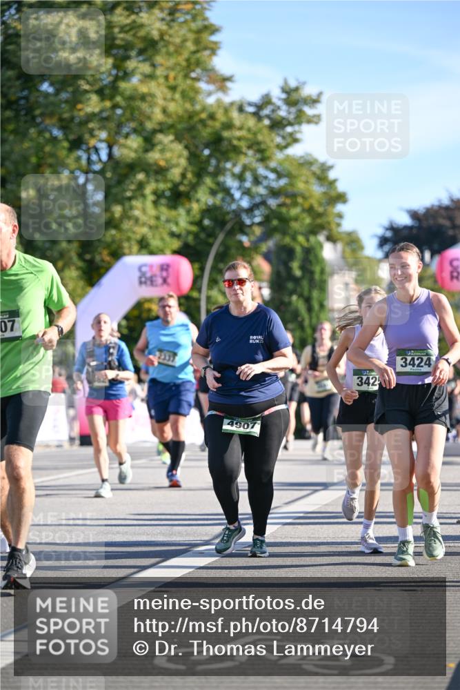 07.09.2025 - BARMER Alsterlauf Dr. Thomas Lammeyer http://msf.ph/oto/8714794 07.09.2025 09:48:53 Laufen 07, 25, 4907, 342, 3424 meine-sportfotos.de