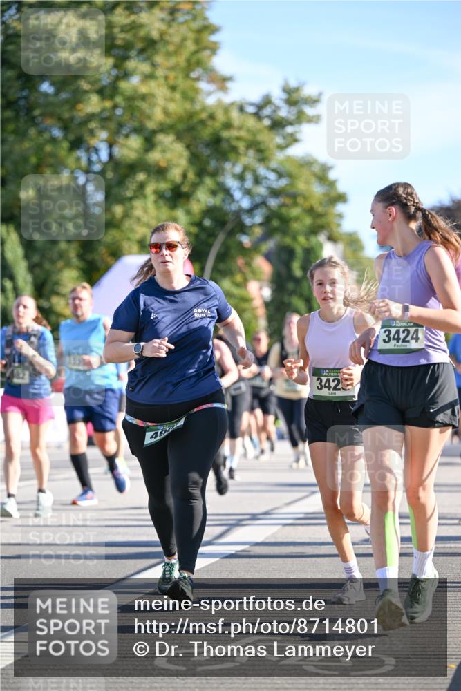 07.09.2025 - BARMER Alsterlauf Dr. Thomas Lammeyer http://msf.ph/oto/8714801 07.09.2025 09:48:55 Laufen 49, 36, 342, 3424 meine-sportfotos.de