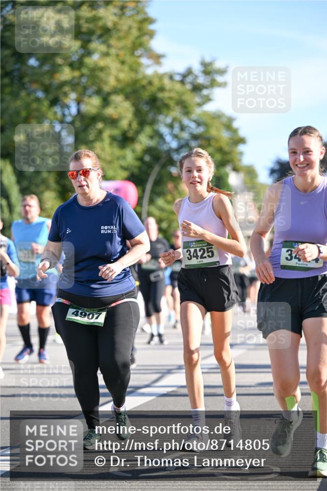 07.09.2025 - BARMER Alsterlauf Dr. Thomas Lammeyer http://msf.ph/oto/8714805 07.09.2025 09:48:55 Laufen 4907, 25, 16, 3425, 34 meine-sportfotos.de