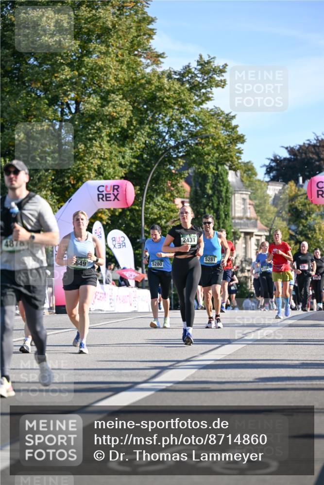 07.09.2025 - BARMER Alsterlauf Dr. Thomas Lammeyer http://msf.ph/oto/8714860 07.09.2025 09:49:05 Laufen 4876, 649, 5280, 2431, 5281, 2189, 54, 2900 meine-sportfotos.de