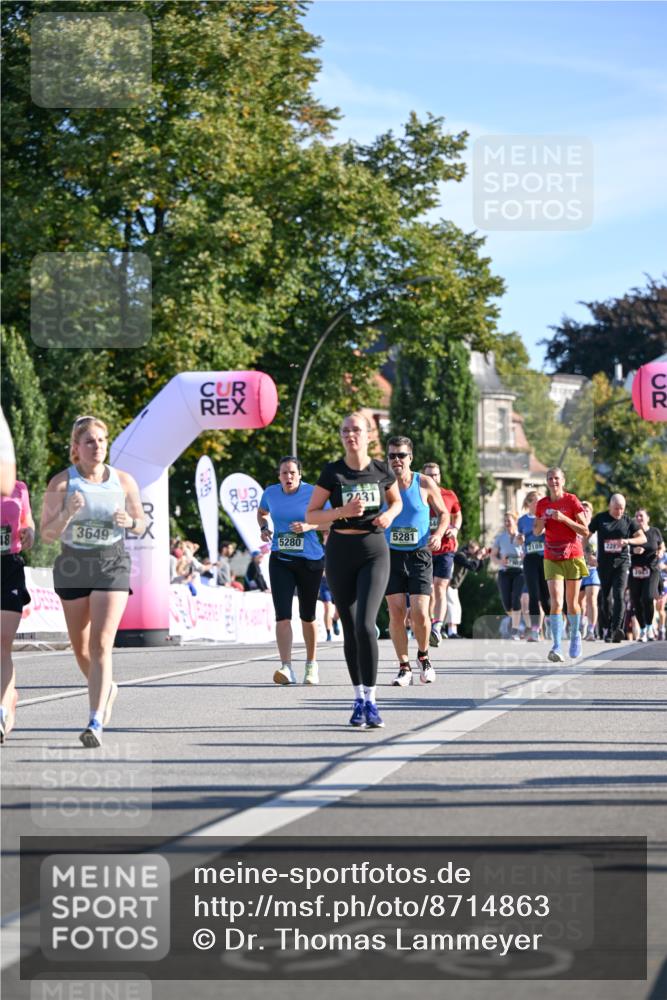 07.09.2025 - BARMER Alsterlauf Dr. Thomas Lammeyer http://msf.ph/oto/8714863 07.09.2025 09:49:05 Laufen 3649, 5280, 2431, 5281, 796, 2189, 228, 54, 298 meine-sportfotos.de