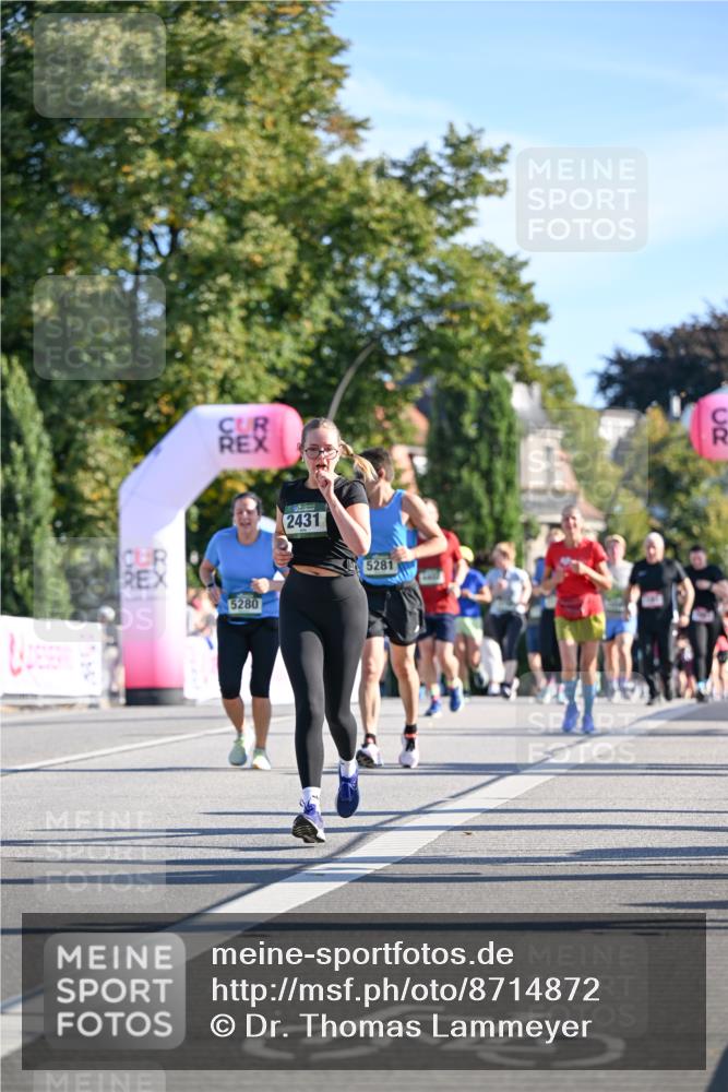 07.09.2025 - BARMER Alsterlauf Dr. Thomas Lammeyer http://msf.ph/oto/8714872 07.09.2025 09:49:07 Laufen 5280, 2431, 5281, 54 meine-sportfotos.de