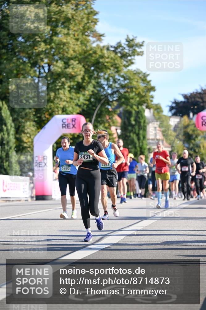07.09.2025 - BARMER Alsterlauf Dr. Thomas Lammeyer http://msf.ph/oto/8714873 07.09.2025 09:49:07 Laufen 5280, 2431, 54 meine-sportfotos.de