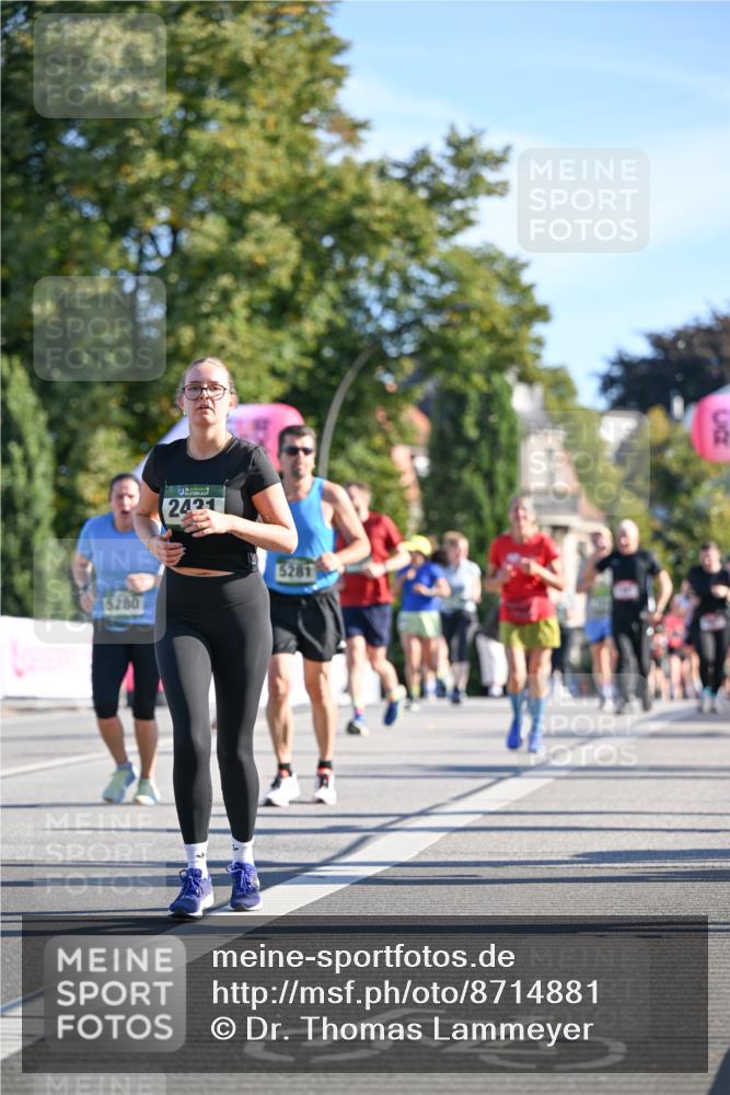 07.09.2025 - BARMER Alsterlauf Dr. Thomas Lammeyer http://msf.ph/oto/8714881 07.09.2025 09:49:08 Laufen 5280, 2421, 5281 meine-sportfotos.de
