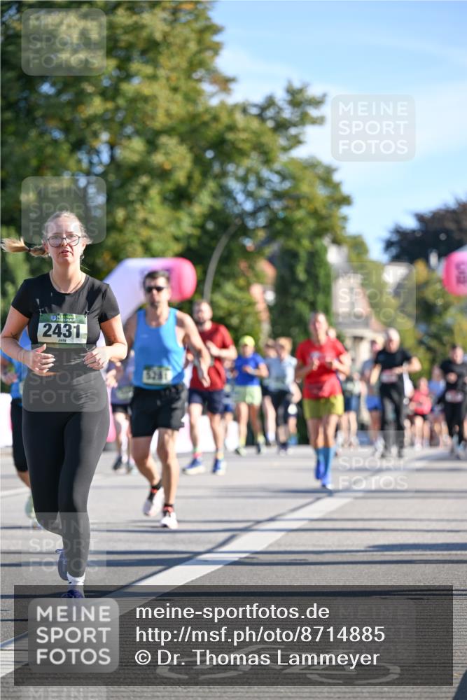 07.09.2025 - BARMER Alsterlauf Dr. Thomas Lammeyer http://msf.ph/oto/8714885 07.09.2025 09:49:09 Laufen 2431 meine-sportfotos.de