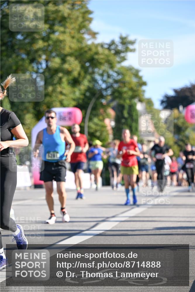 07.09.2025 - BARMER Alsterlauf Dr. Thomas Lammeyer http://msf.ph/oto/8714888 07.09.2025 09:49:09 Laufen 5201 meine-sportfotos.de