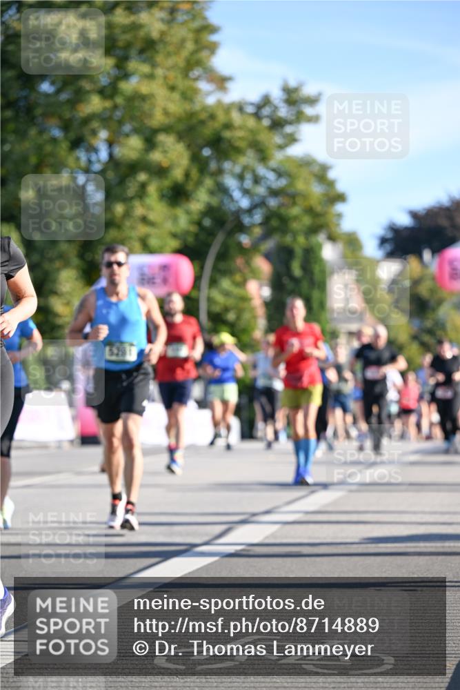 07.09.2025 - BARMER Alsterlauf Dr. Thomas Lammeyer http://msf.ph/oto/8714889 07.09.2025 09:49:09 Laufen 5281 meine-sportfotos.de