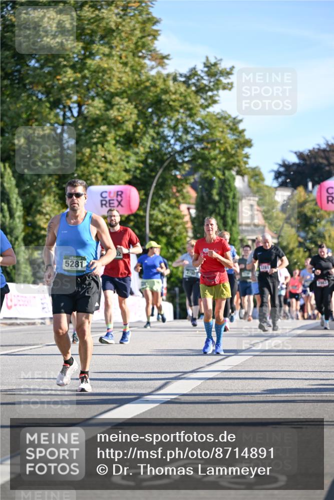 07.09.2025 - BARMER Alsterlauf Dr. Thomas Lammeyer http://msf.ph/oto/8714891 07.09.2025 09:49:10 Laufen 5281, 1281, 34, 2983 meine-sportfotos.de