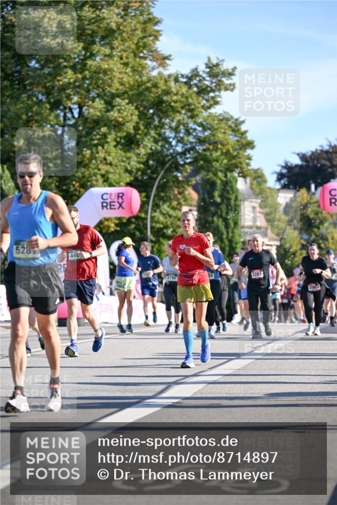 07.09.2025 - BARMER Alsterlauf Dr. Thomas Lammeyer http://msf.ph/oto/8714897 07.09.2025 09:49:10 Laufen 528, 440, 3964, 2281, 34, 2983 meine-sportfotos.de