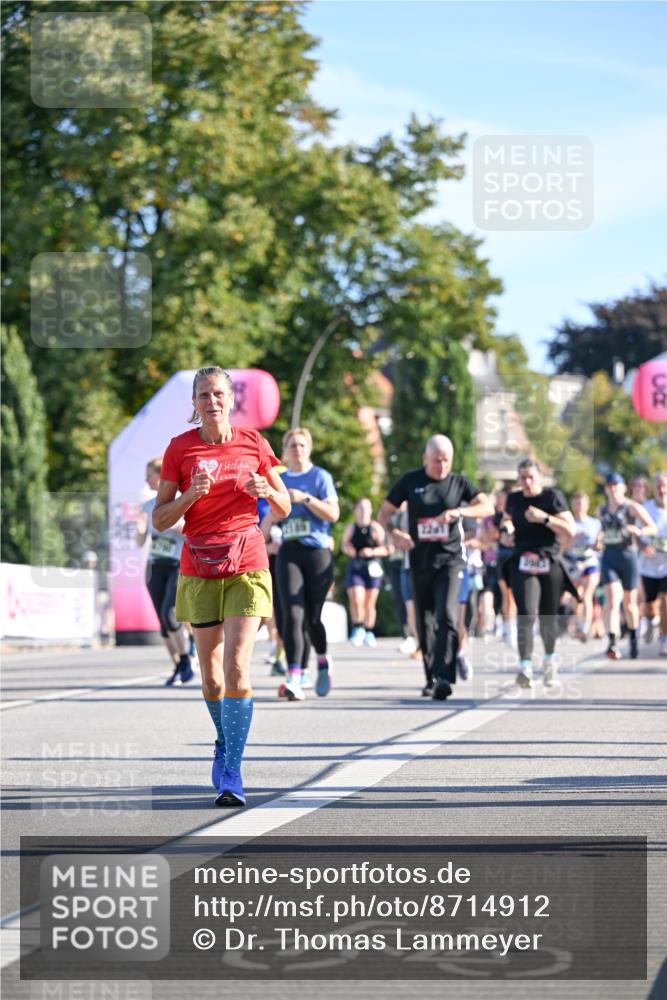 07.09.2025 - BARMER Alsterlauf Dr. Thomas Lammeyer http://msf.ph/oto/8714912 07.09.2025 09:49:13 Laufen 2003 meine-sportfotos.de