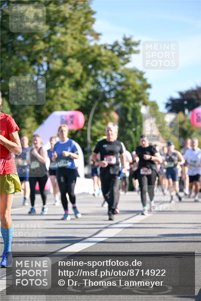 07.09.2025 - BARMER Alsterlauf Dr. Thomas Lammeyer http://msf.ph/oto/8714922 07.09.2025 09:49:14 Laufen  meine-sportfotos.de