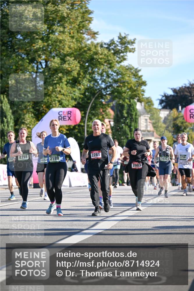 07.09.2025 - BARMER Alsterlauf Dr. Thomas Lammeyer http://msf.ph/oto/8714924 07.09.2025 09:49:15 Laufen 550, 4791, 426, 2189, 2281, 5756, 3435, 2983, 34 meine-sportfotos.de