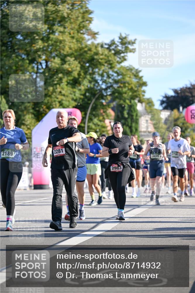 07.09.2025 - BARMER Alsterlauf Dr. Thomas Lammeyer http://msf.ph/oto/8714932 07.09.2025 09:49:16 Laufen 2189, 2281, 2983, 34 meine-sportfotos.de