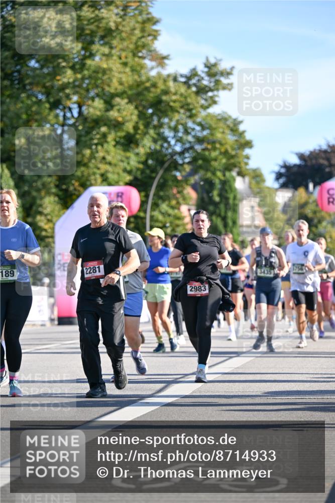07.09.2025 - BARMER Alsterlauf Dr. Thomas Lammeyer http://msf.ph/oto/8714933 07.09.2025 09:49:16 Laufen 189, 2281, 2983, 3435 meine-sportfotos.de