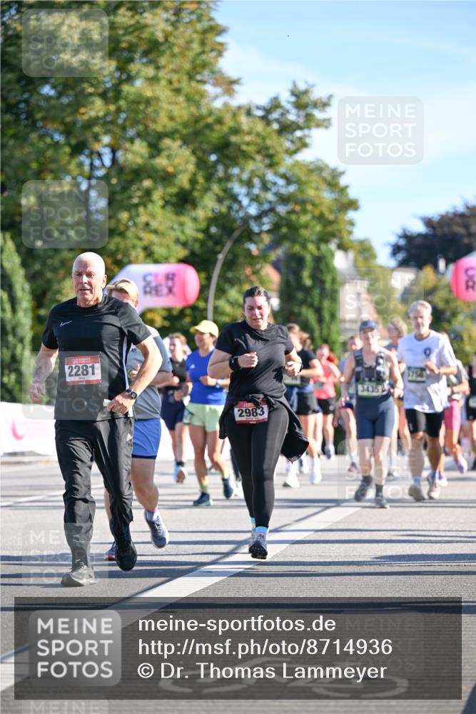 07.09.2025 - BARMER Alsterlauf Dr. Thomas Lammeyer http://msf.ph/oto/8714936 07.09.2025 09:49:17 Laufen 2281, 2983 meine-sportfotos.de