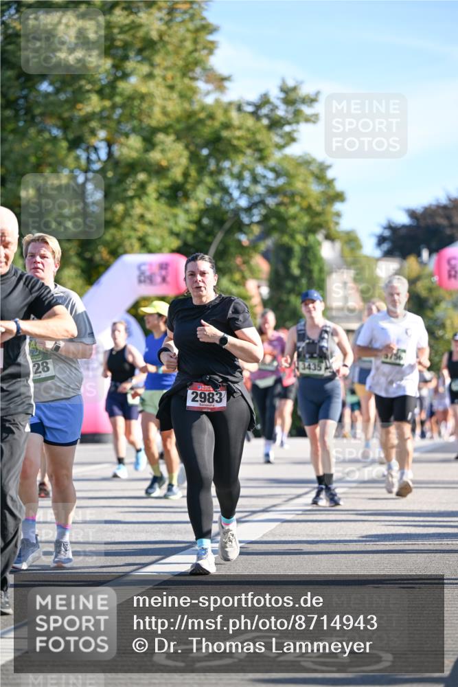 07.09.2025 - BARMER Alsterlauf Dr. Thomas Lammeyer http://msf.ph/oto/8714943 07.09.2025 09:49:18 Laufen 28, 2983, 3435 meine-sportfotos.de