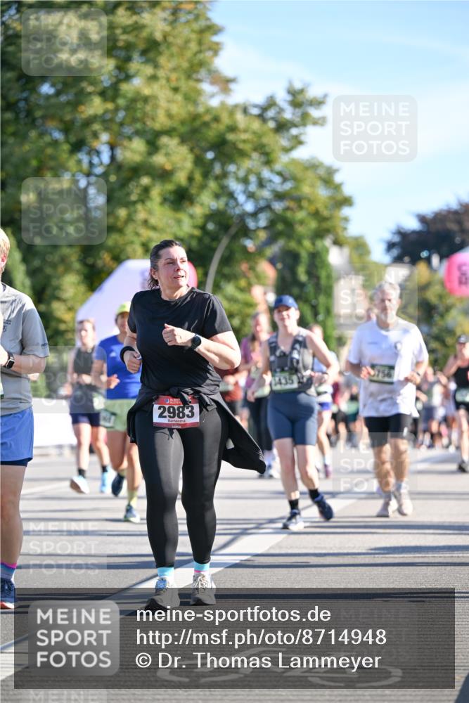 07.09.2025 - BARMER Alsterlauf Dr. Thomas Lammeyer http://msf.ph/oto/8714948 07.09.2025 09:49:19 Laufen 2983 meine-sportfotos.de