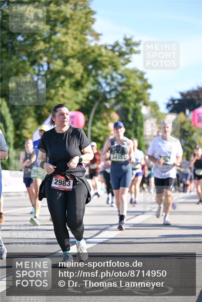 07.09.2025 - BARMER Alsterlauf Dr. Thomas Lammeyer http://msf.ph/oto/8714950 07.09.2025 09:49:19 Laufen 2983, 3435 meine-sportfotos.de