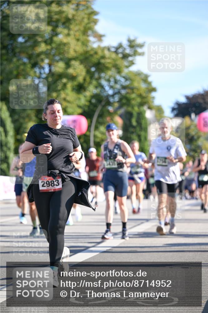 07.09.2025 - BARMER Alsterlauf Dr. Thomas Lammeyer http://msf.ph/oto/8714952 07.09.2025 09:49:19 Laufen 36, 2983, 3435 meine-sportfotos.de