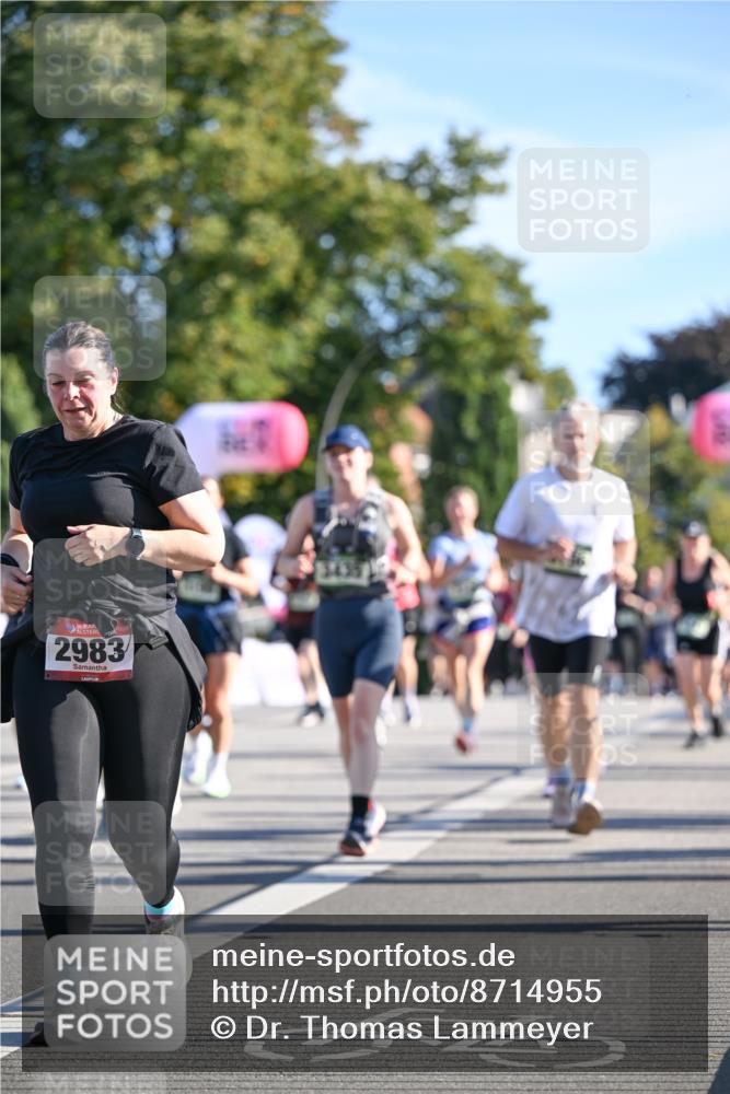 07.09.2025 - BARMER Alsterlauf Dr. Thomas Lammeyer http://msf.ph/oto/8714955 07.09.2025 09:49:20 Laufen 36, 2983 meine-sportfotos.de