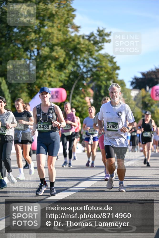 07.09.2025 - BARMER Alsterlauf Dr. Thomas Lammeyer http://msf.ph/oto/8714960 07.09.2025 09:49:21 Laufen 787, 199, 3435, 5756, 1847 meine-sportfotos.de
