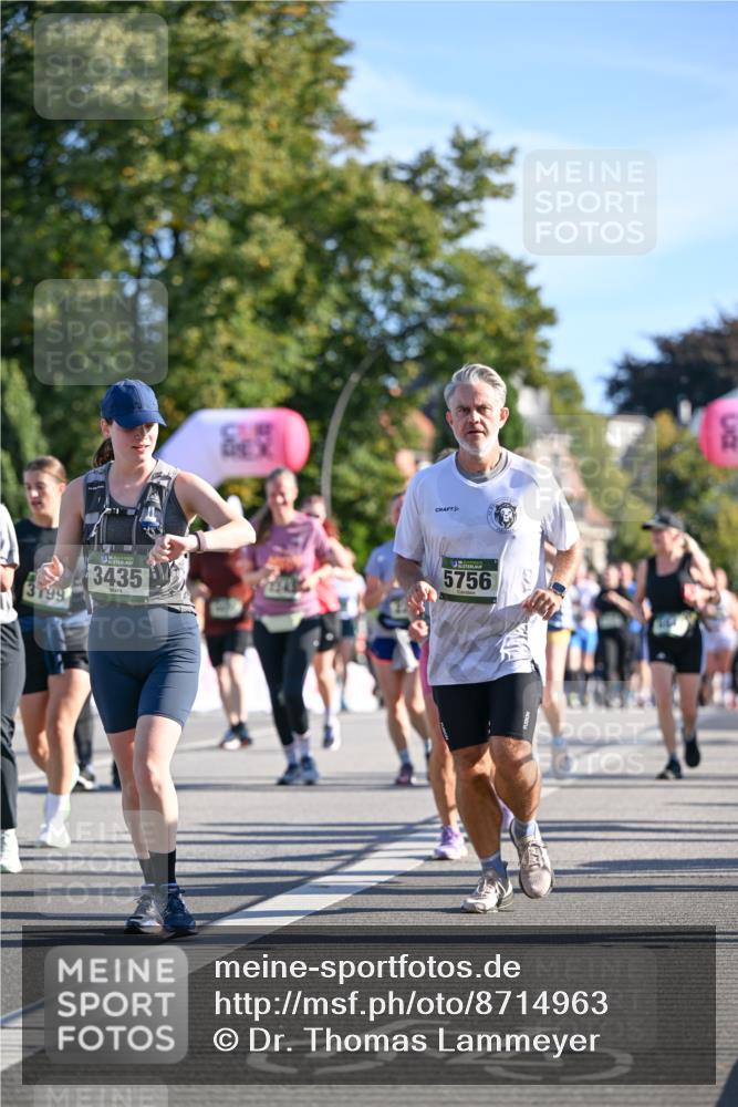 07.09.2025 - BARMER Alsterlauf Dr. Thomas Lammeyer http://msf.ph/oto/8714963 07.09.2025 09:49:21 Laufen 3199, 3435, 5756 meine-sportfotos.de