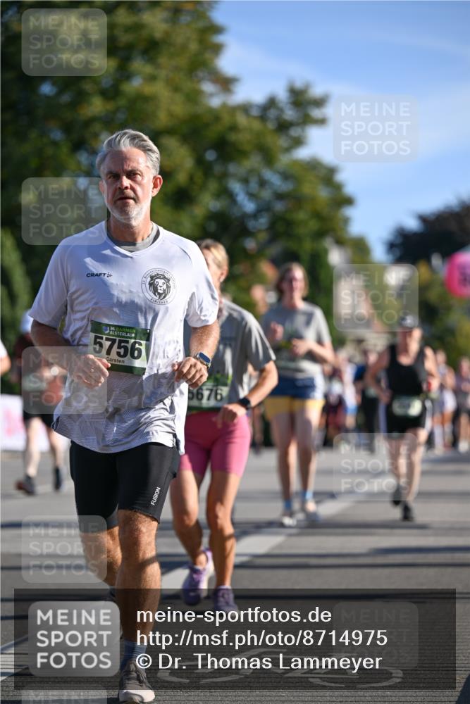 07.09.2025 - BARMER Alsterlauf Dr. Thomas Lammeyer http://msf.ph/oto/8714975 07.09.2025 09:49:23 Laufen 36, 5756, 6676 meine-sportfotos.de